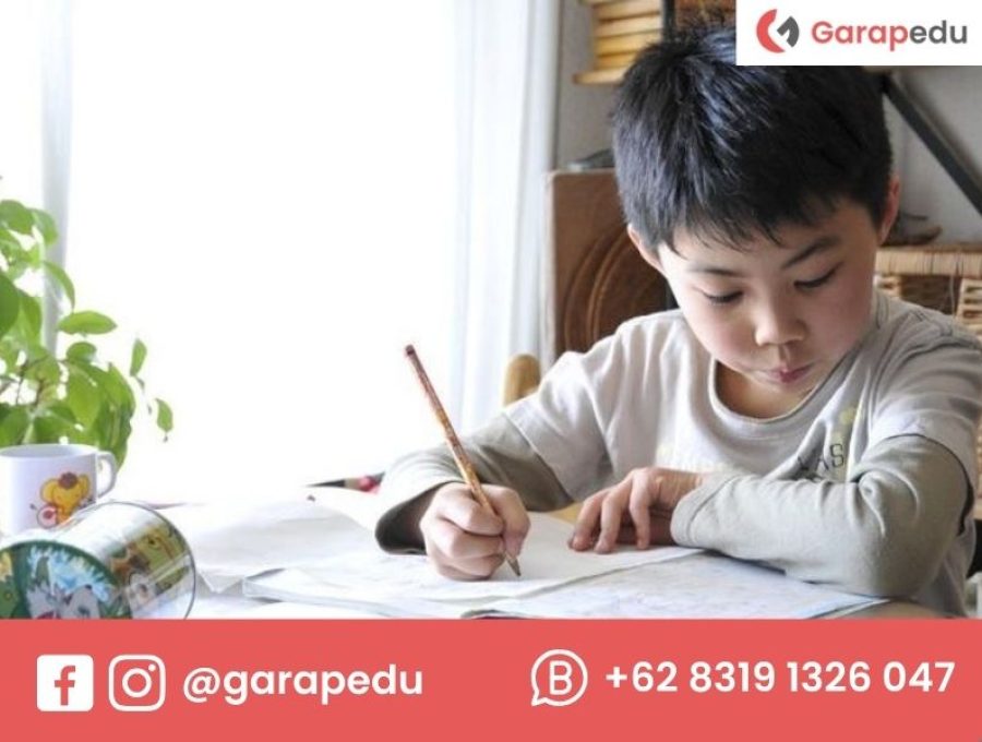 67758428-423B-40EB-9D4A-40540EC67A27